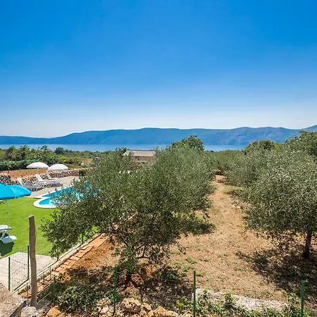 Holiday Lara Holiday home *