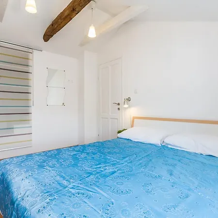 Holiday home Holiday Lara Brzac