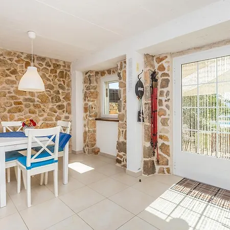 Holiday Lara Holiday home *
