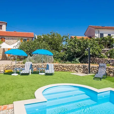 Holiday Lara Holiday home